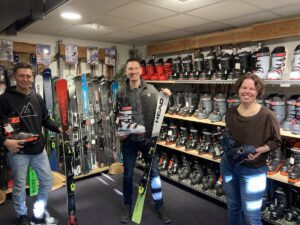 Vies faillissement Sluiting Skischoenen dikke kuiten skispecialist Tilburg/Den Bosch/Eindhoven